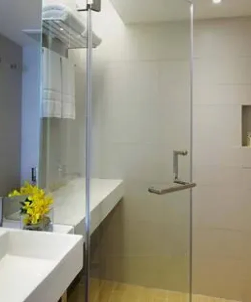 superior_bathroom